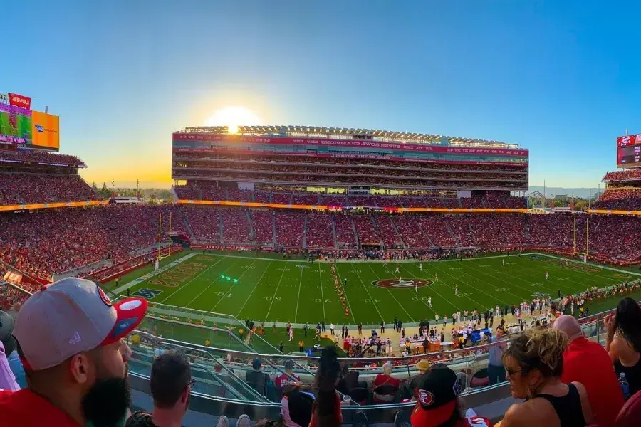 View of the football field at 李维斯体育场 in Santa Clara, 加州, home of the 贝博体彩app 49ers.