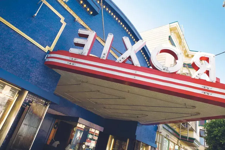 Close-up view of the marquee of the Roxie Theater in the 任务的区, San Francisco, CA.