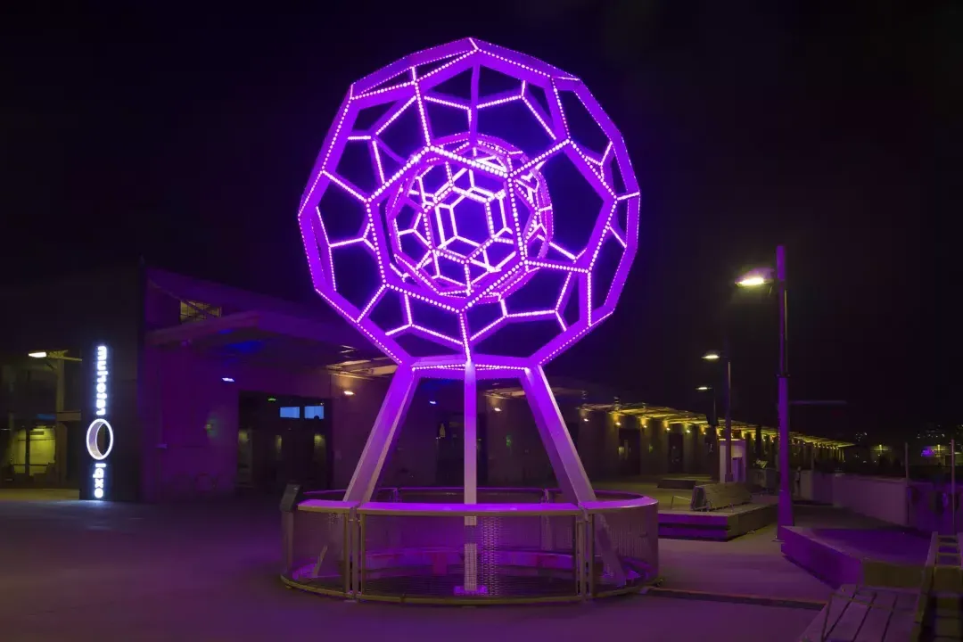 buckyball at the exploratorium 