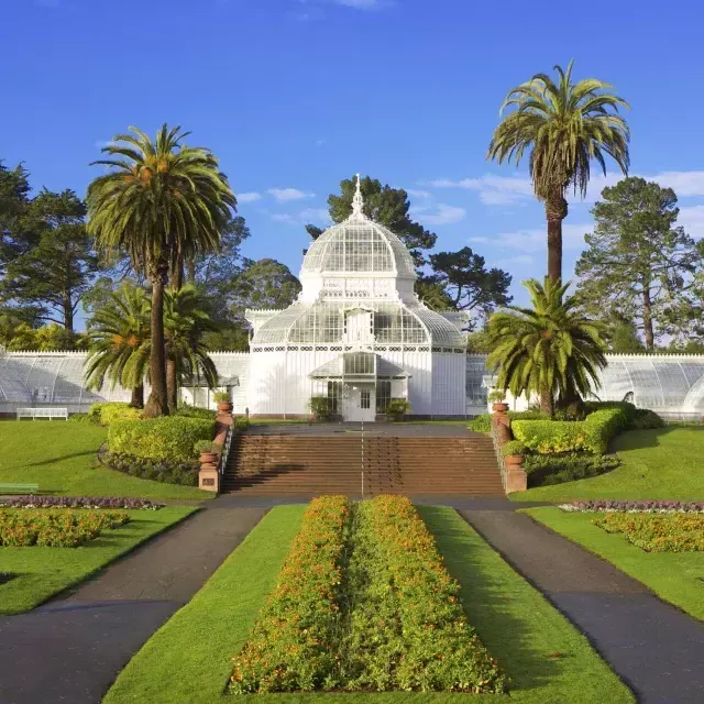 Vista externa do Conservatório de Flores de 贝博体彩app.